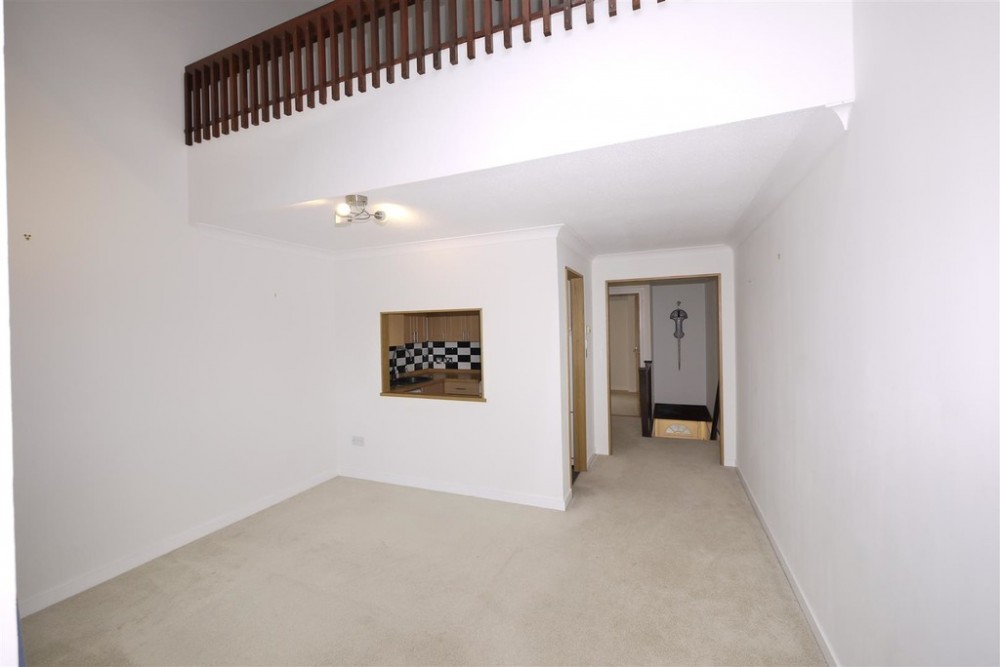 Images for Meon Close, Petersfield EAID:0f95084d88f0abfc44a0e6fdff8f31b1 BID:1