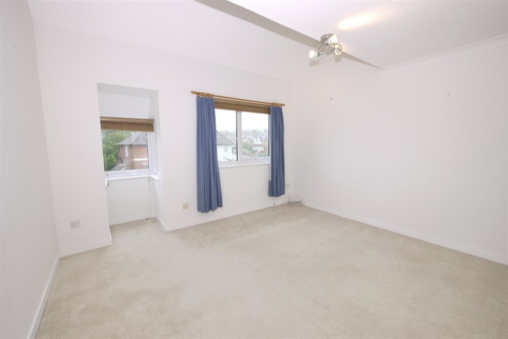 Images for Meon Close, Petersfield EAID:0f95084d88f0abfc44a0e6fdff8f31b1 BID:1