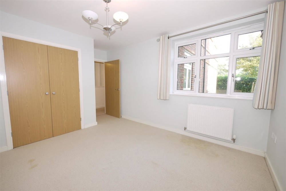 Images for Marden Way, Petersfield EAID:0f95084d88f0abfc44a0e6fdff8f31b1 BID:1